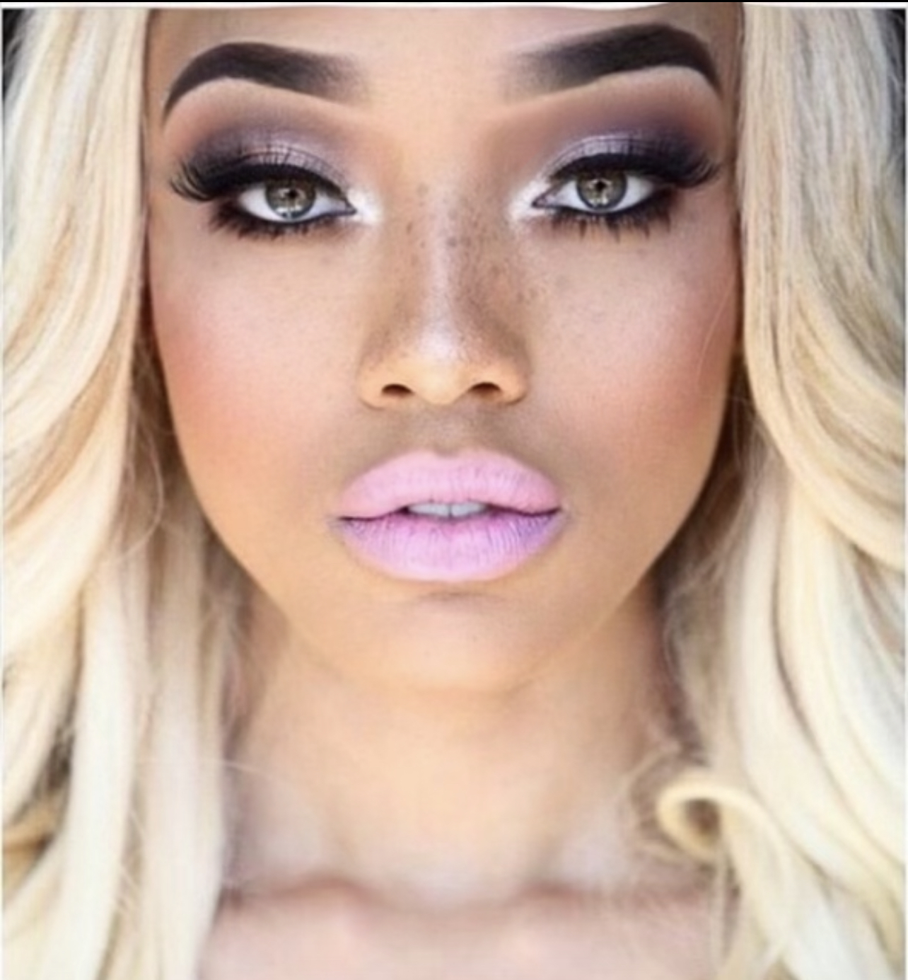 Star Bahati makeup